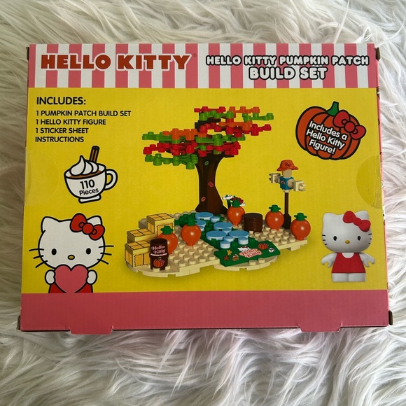 Hello Kitty Pumpkin Patch Blocks - Picture 2 of 2